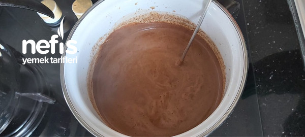 Ev Yapımı Sıcak Çikolata 3 Dakikada Sadece 3 Malzeme Yeter [ Videolu ]