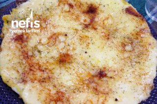 Kahvaltılık Kaşar Peynirli Omlet Tarifi