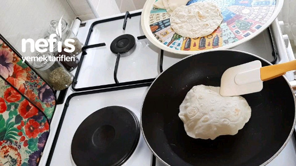 Mayasız Balon ekmekler Pişirilme Yöntemine şok olacaksınız