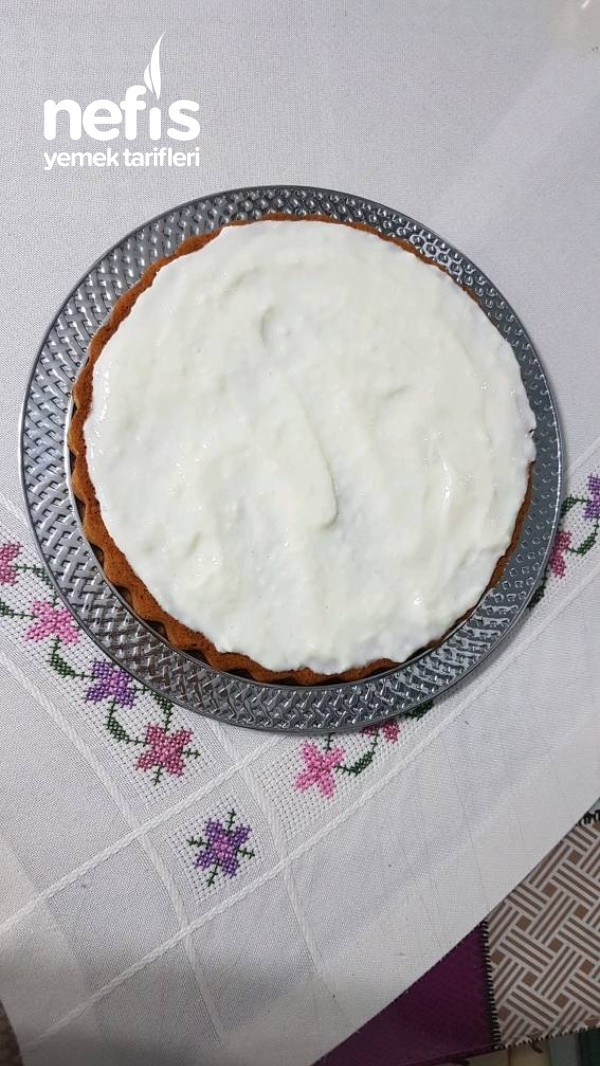 Muhallebili Havuclu Tart