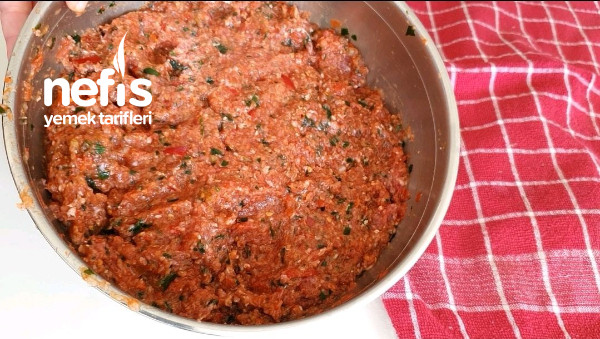 Tavada Kapalı Mayasız Lahmacun Tarifi (Videolu)