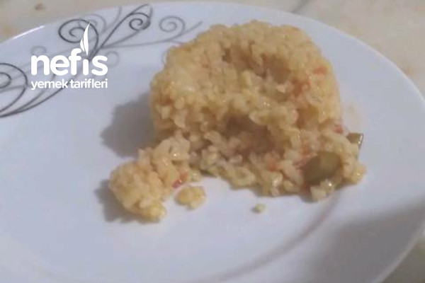 enfes-kislik-menemen-ile-sebzeli-bulgur-pilavi-bu-tarif-kacmaz-6.jpg