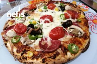 Lavaş Pizza (10 Dakikada Pizza) Tarifi