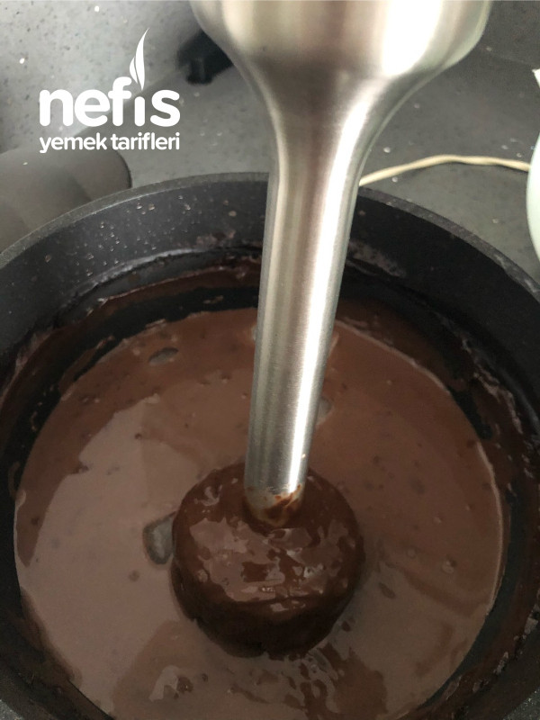 Çikolata Sos-Çikolatalı  Puding