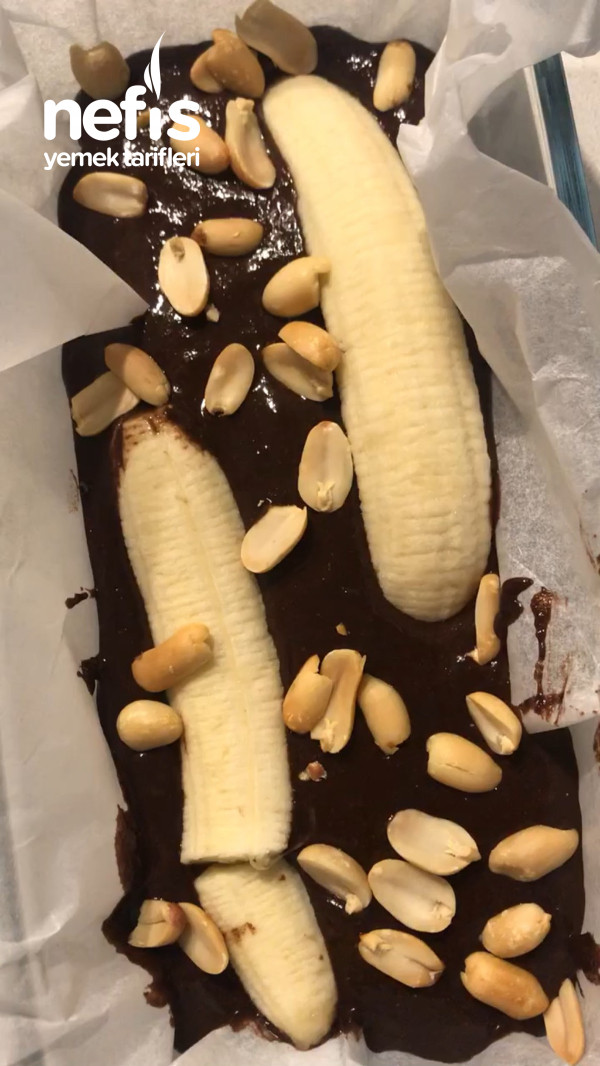 Kakaolu Banana Bread