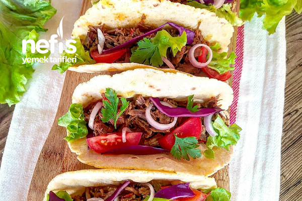 Meksika Mutfağının Geleneksel Yemeği Taco Tarifi