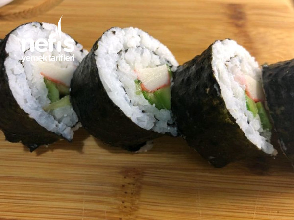 Efsana Tadıyla Sushi Tarifi