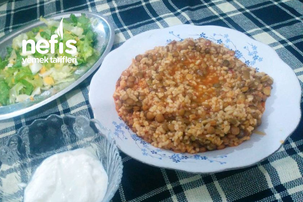 Mercimekli Bulgur Pilavı Tarifi