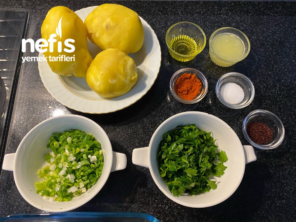 Günlerin Olmazsa Olmazı Patates Salatası