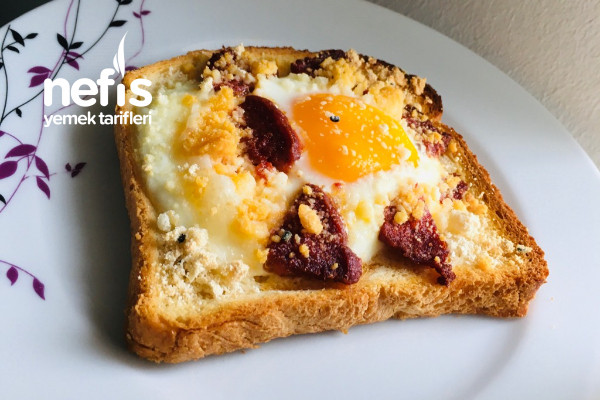 Fırında Tost Ekmeğiyle Lezzetli Kahvaltılık Tarifi