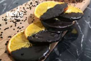 Enfes Kurutulmuş Çikolatalı Portakal Dilimleri (Kahve Yanı Enfes Tat) Tarifi