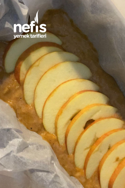 Apple Bread (Islak Kek Kıvamında Elmalı Pasta Tadında )