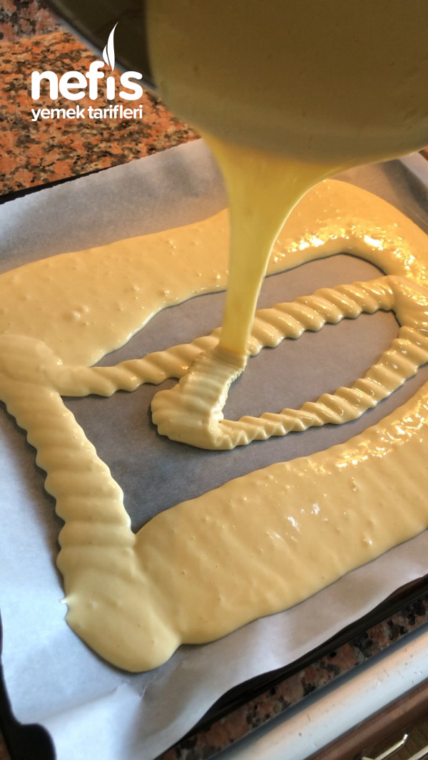 Frambuazlı Rulo Pasta