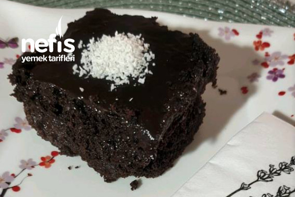 Browni Tadında Islak Kek