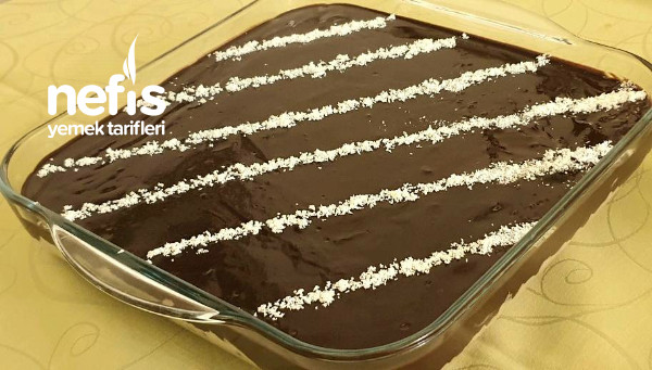Tadı Müthiş Yapımı Pratik Çikolata Soslu Kaşık Tatlısı