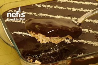 Tadı Müthiş Yapımı Pratik Çikolata Soslu Kaşık Tatlısı Tarifi