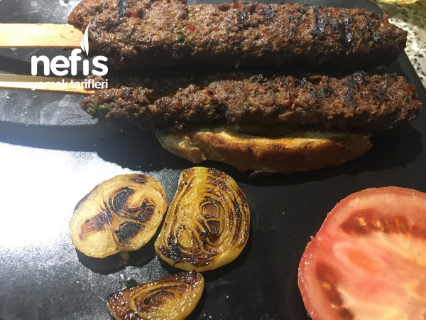 Döküm Tavada Mangal Tadında Cevizli Kebap