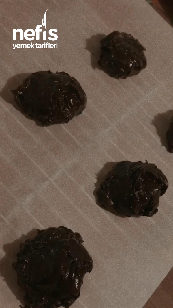 Çok Çok Çikolatalı Dear’s Cookie