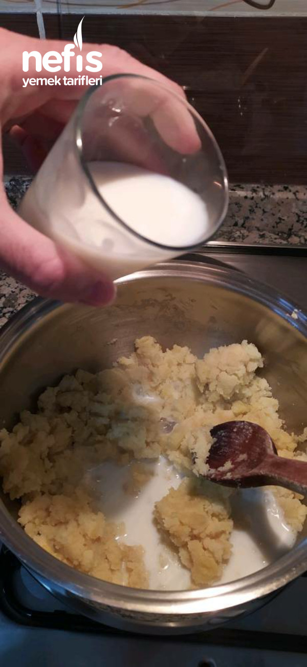 Patatesli Sütlü Çorba