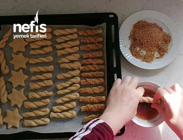 Simit Tadında Pastane Kurabiye