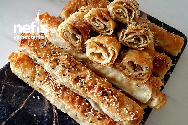 Haşlamadan Kavurmadan Çiğden Patatesli Börek Videolu Tarifi