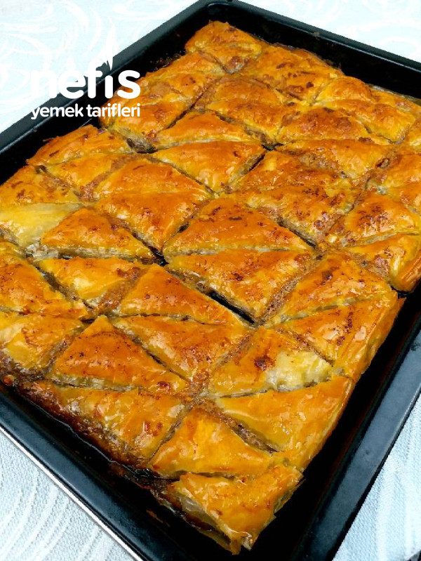 Müthiş Kolay Kekli Baklava Tarifi | İftar Ve Bayram Sofraları İçin Baklava