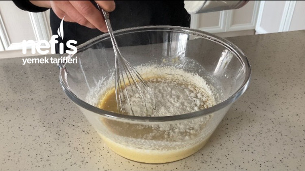 Tam Kıvamında Pastane Usulü Şekerpare (Videolu)