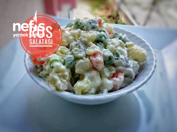 Ev Yapımı Garnitürle Rus Salatası Tarifi (Videolu)