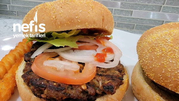 En Kolayından Tadına Doyamayacağınız Hamburger (Videolu)