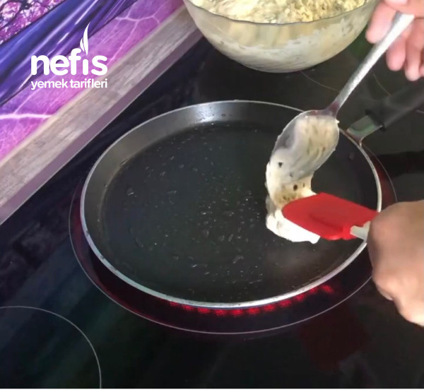 Kahvaltılara Sahura Hazırlayabileceğiniz Çok Pratik Bir Lezzet Peynirli Pankek