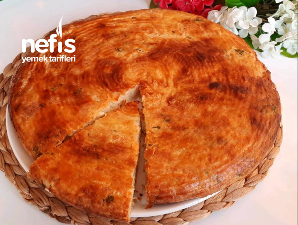 Şahane Lezzette Tel Tel Ayrılan Mayasız Börek