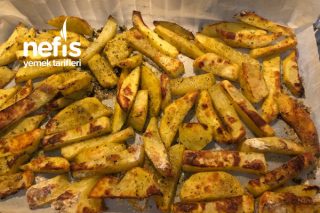 2 Kaşık Yağ İle Fırında Baharatlı Çıtır Patates Tarifi