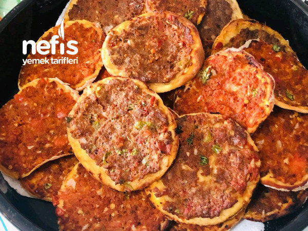 Fırında Fındık Lahmacun