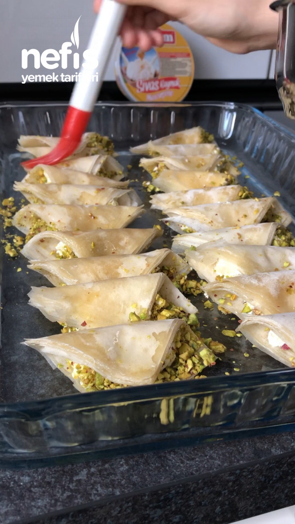 Fıstıklı Special Şöbiyet – Baklavalık Yufkadan