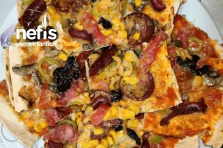 Pizza (Çiğ Köftelik Lavaş İle) Tarifi