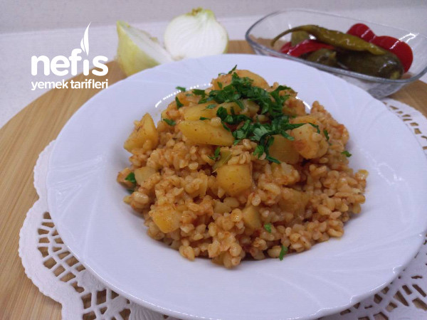 Patatesli Bulgur Pilavı