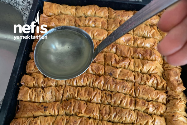 Çıtır Çıtır Hazır Yufkadan Büzgülü Baklava