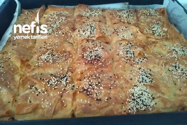 Ev Yufkası Ve Hazır Yufka Karışık Sodalı Börek