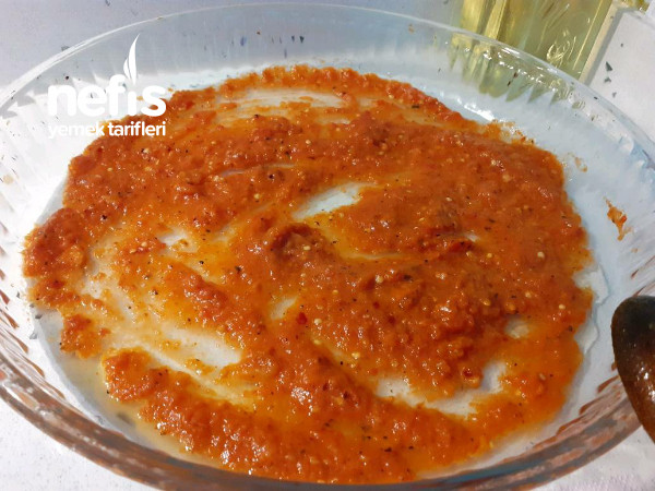 İtalyan Mutfağına Taş Çıkartacak Ispanaklı Ajvar Soslu Krep Sarma