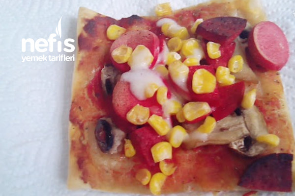 Milföy Hamuru İle Pratik Pizza Yapımı Videolu