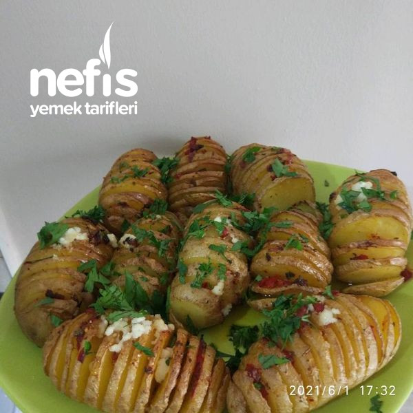Fırında Patates (Akordeon Patates) Pratik Yemek-9474229-110600