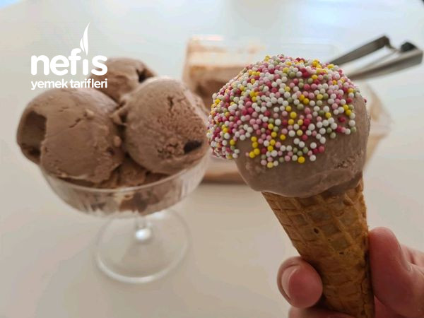 Çikolatalı Dondurma Videolu
