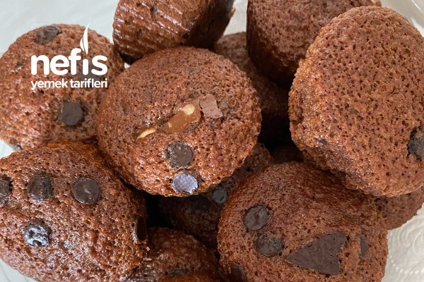 Çikolata Parçacıklı Muffin