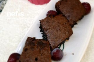 Gerçek Brownie Kek (Islak Kekle Karıştırmayın) Tarifi