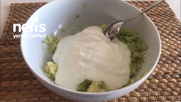 Patatesli Salatalıklı Şipşak Yoğurtlu Meze Tarifi (Videolu)