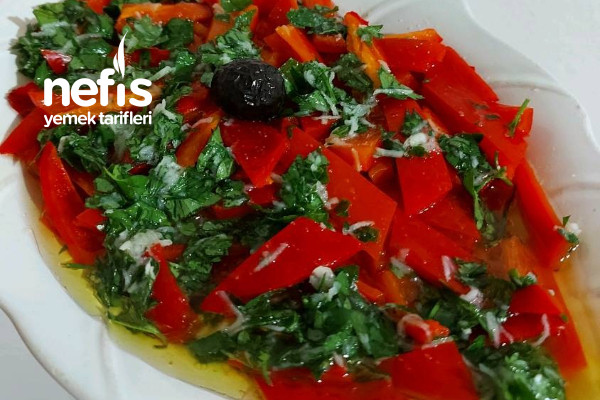 firinda-kapya-biberin-sarimsakli-maydanozlu-sosla-nefis-bulusmasi.jpg