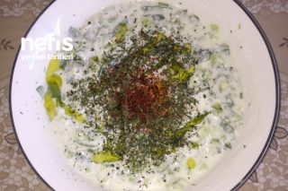 Semizotlu Yoğurtlu Yaz Salatası Tarifi