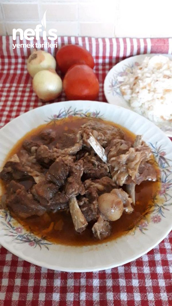 Yahni Yemeği (Koyun Etinden Düdüklü Tencerede Lokum Gibi Yumuşacık)