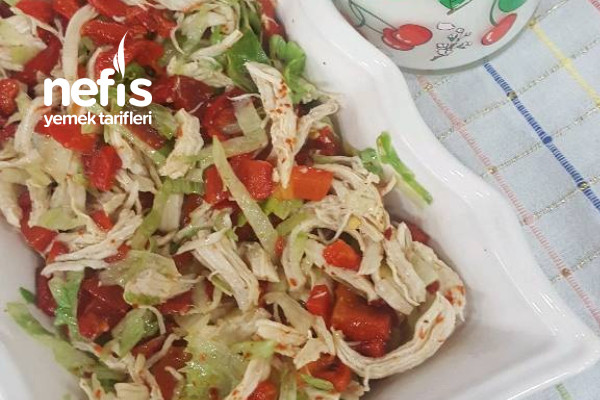 Öğlen Salatası Tarifi
