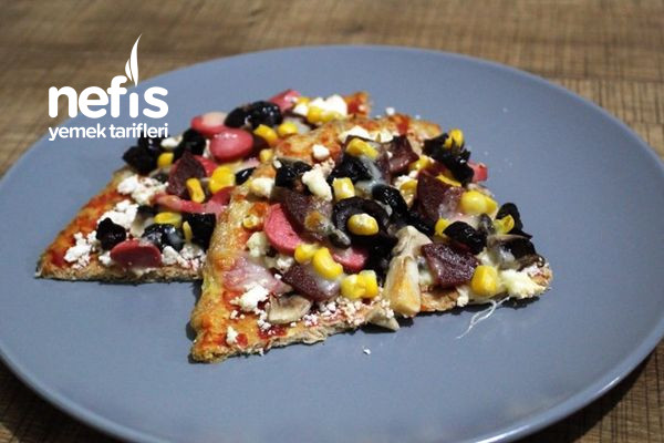 Protein Bombası Pizza (Videolu) Tarifi